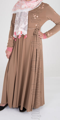 Maira Blossom Embroidered abaya (Beige) - Muhmin1